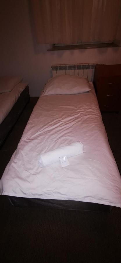 Hostel Warszawa-Ursus Bagian luar foto