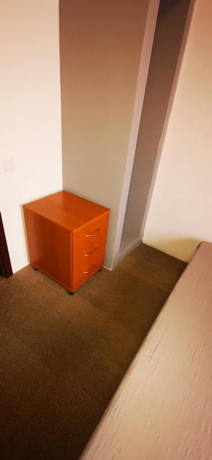 Hostel Warszawa-Ursus Bagian luar foto