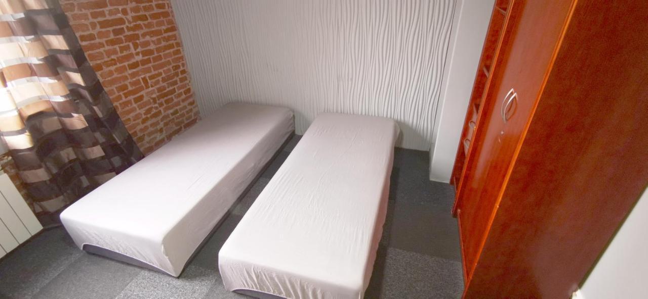 Hostel Warszawa-Ursus Bagian luar foto