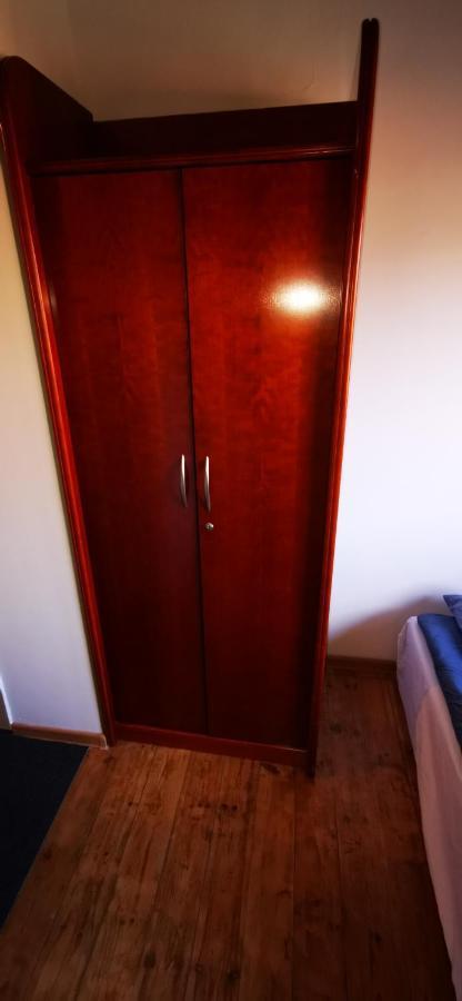 Hostel Warszawa-Ursus Bagian luar foto