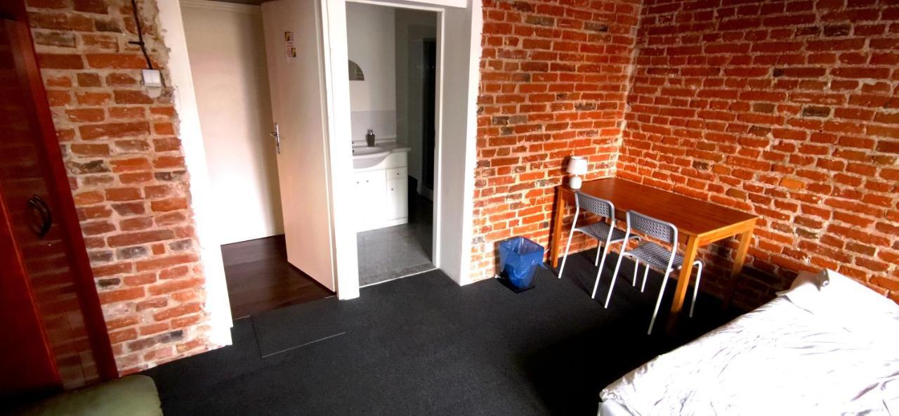 Hostel Warszawa-Ursus Bagian luar foto