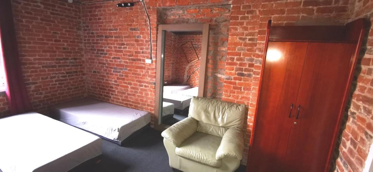 Hostel Warszawa-Ursus Bagian luar foto
